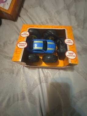 Toy Box Remote Control Stunt Vehicle Blue